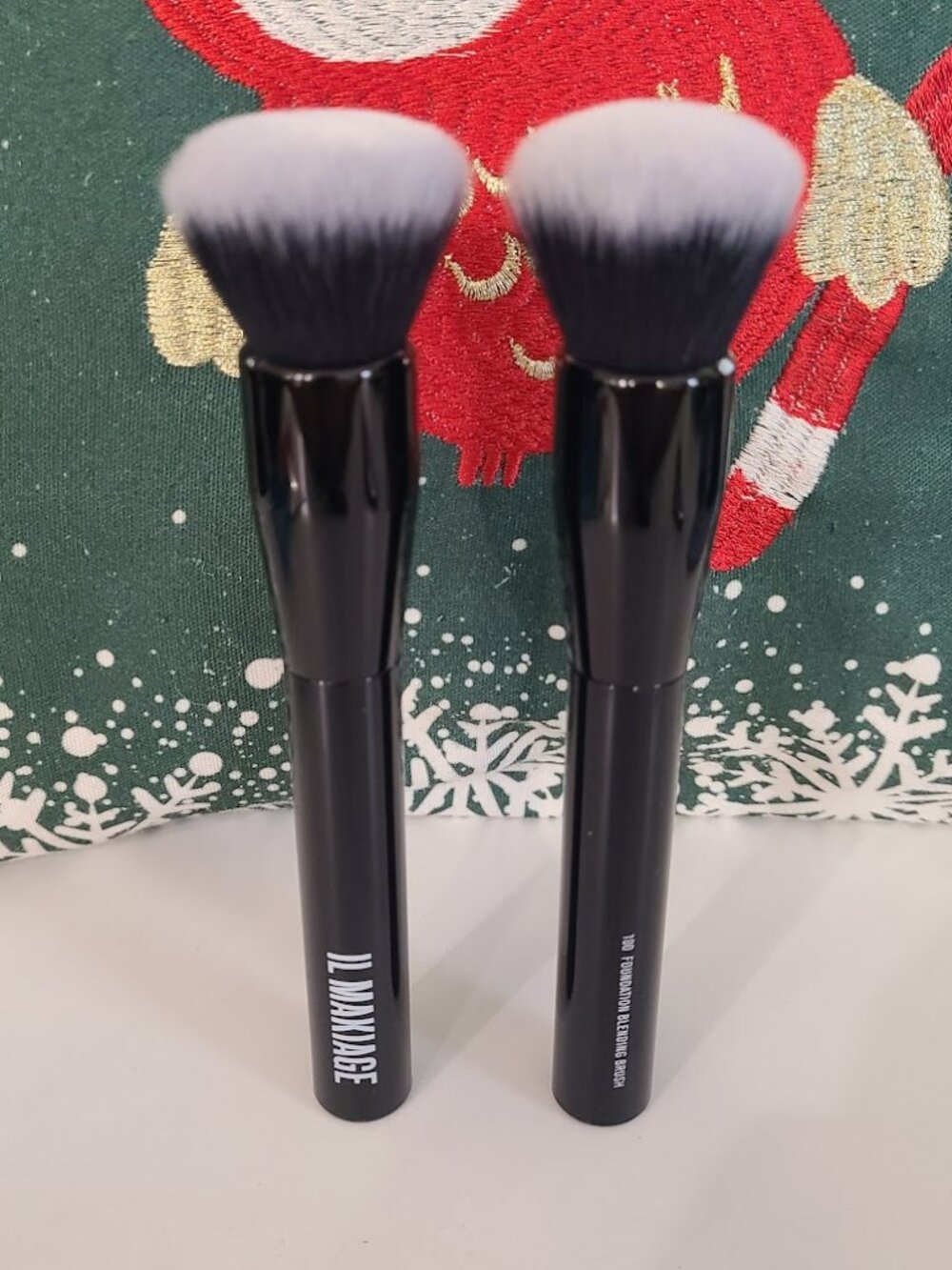 [2 PACK] NWOB IL MAKIAGE Foundation Powder (Blush Bronzer) Blending Brushes #100